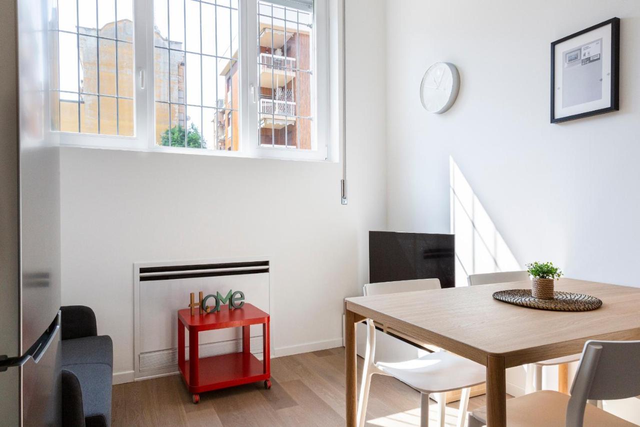 Joivy Contemporary Apartments In Historical Giambellino-Lorenteggio 米兰 外观 照片